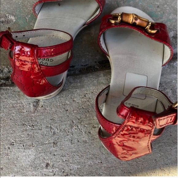 Girls Gucci Sandals - Picture 4 of 5